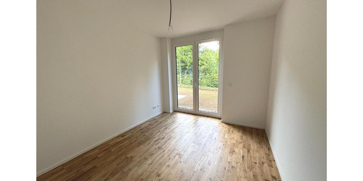 Erdgeschoßwohnung Nürtingen - 3 Zimmer, 100 m&sup2;, 1.580&euro; | Angebot:25972046