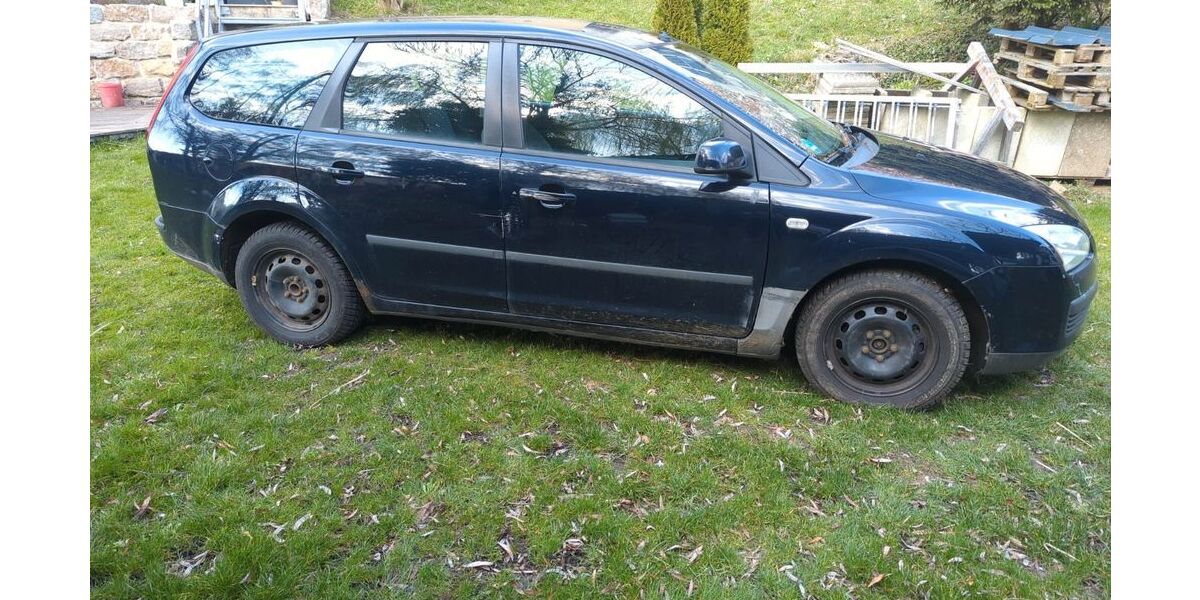 Ford Focus 280.625 km 900 &euro; Göppingen 73037