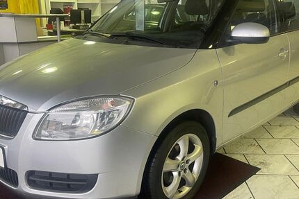 Skoda Fabia 144.100 km 3.950 &euro; Schwäbisch Gmünd 73529