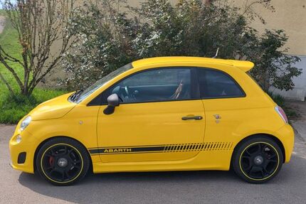 Abarth 500 60.000 km 11.200 &euro; Weinstadt 71384