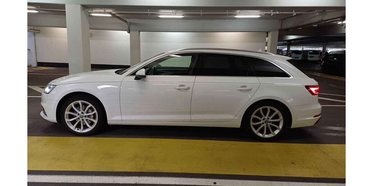 Audi A4 250.000 km 15.150 &euro; Esslingen am Neckar 73733