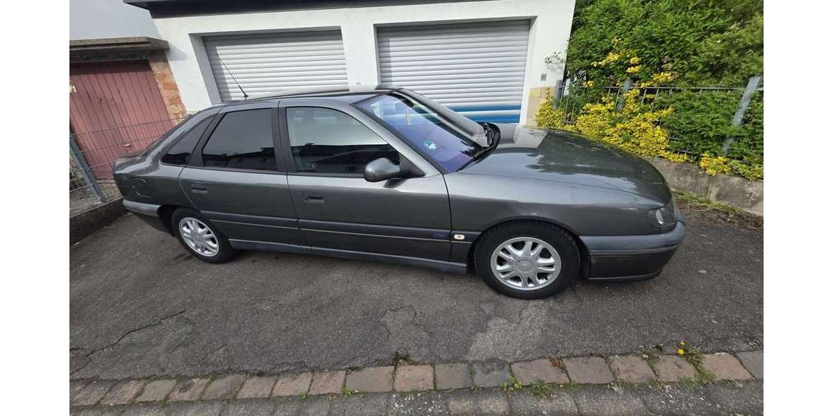 Renault Safrane 169.486 km 2.600 &euro; Wendlingen am Neckar 73240
