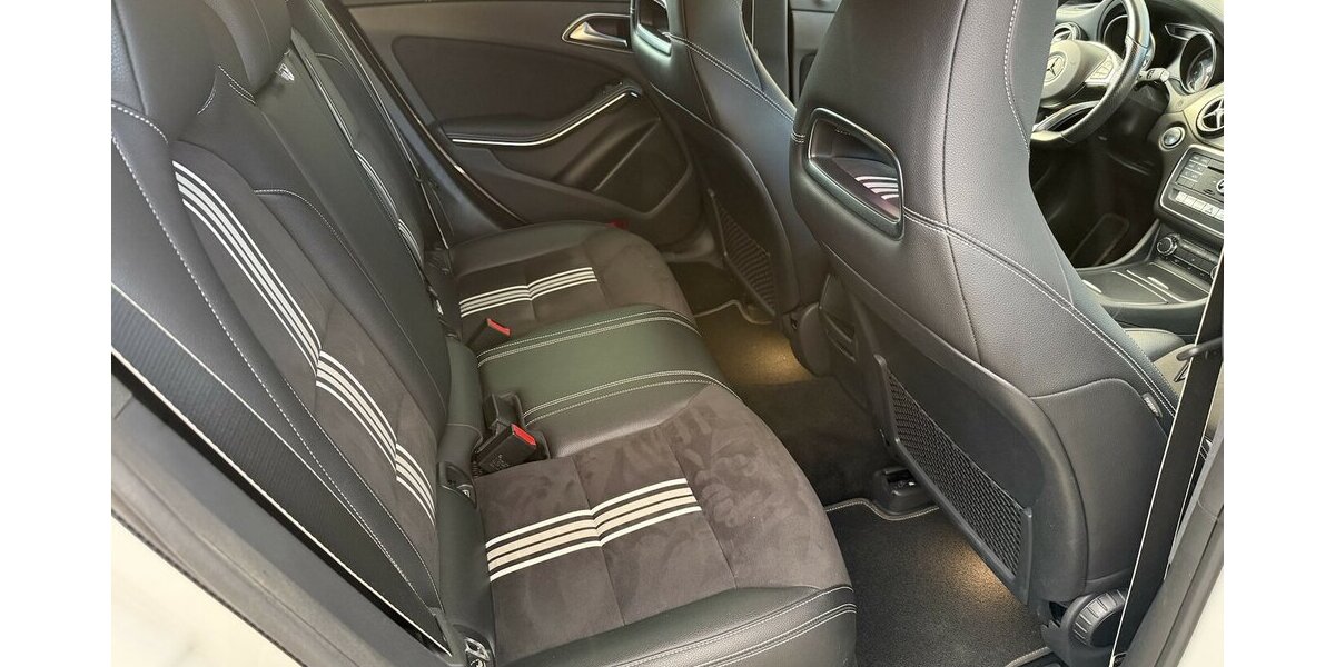 Mercedes-Benz CLA 180 Shooting Brake AMG Line PEAK 98.000 km 16.750 &euro; Schorndorf 73614