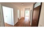 Hochparterre Esslingen am Neckar - 4 Zimmer, 90 m&sup2;, 1.450&euro; | Angebot:27594524