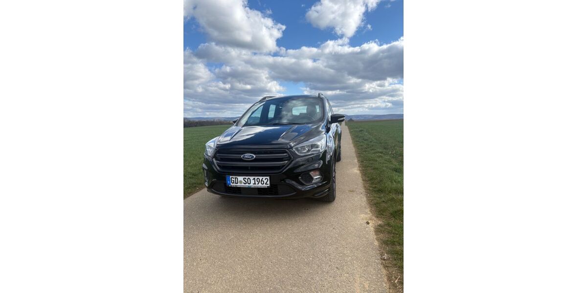 Ford Kuga 146.000 km 13.899 &euro; Leinzell 73575