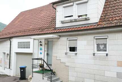 Haus Dettingen an der Erms - 5.5 Zimmer, 100 m&sup2;, 175.000&euro; | Angebot:23168774