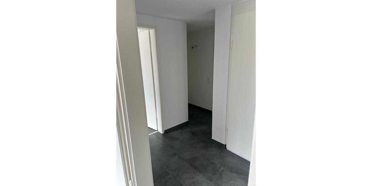 Dachgeschoßwohnung Esslingen am Neckar Oberesslingen - 2 Zimmer, 55 m&sup2;, 850&euro; | Angebot:26055836