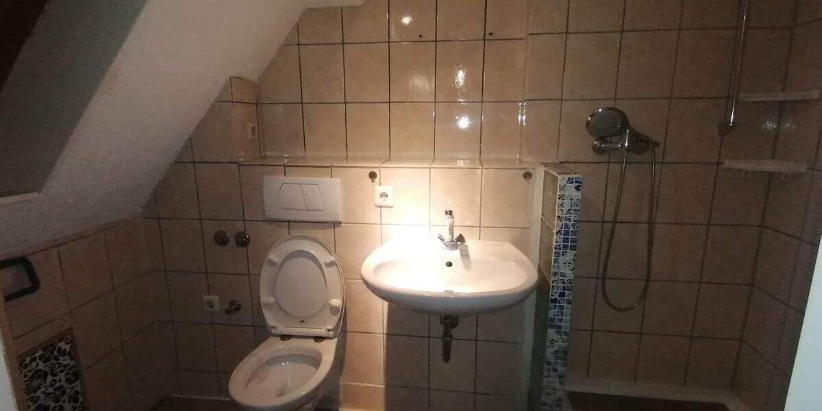 Mehrfamilienhaus, Wohnhaus Nürtingen - 1 Zimmer, 187 m&sup2;, 420.000&euro; | Angebot:25747045