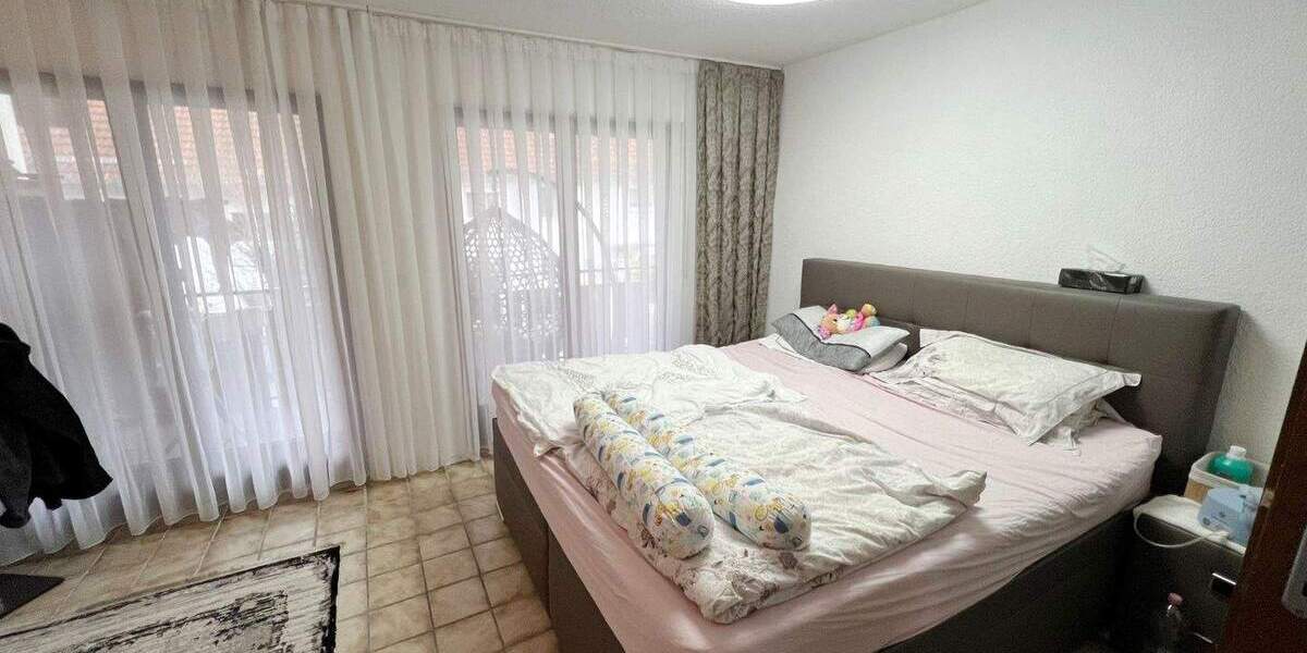 Reihenmittelhaus Albershausen - 6 Zimmer, 175 m&sup2;, 445.000&euro; | Angebot:25696188