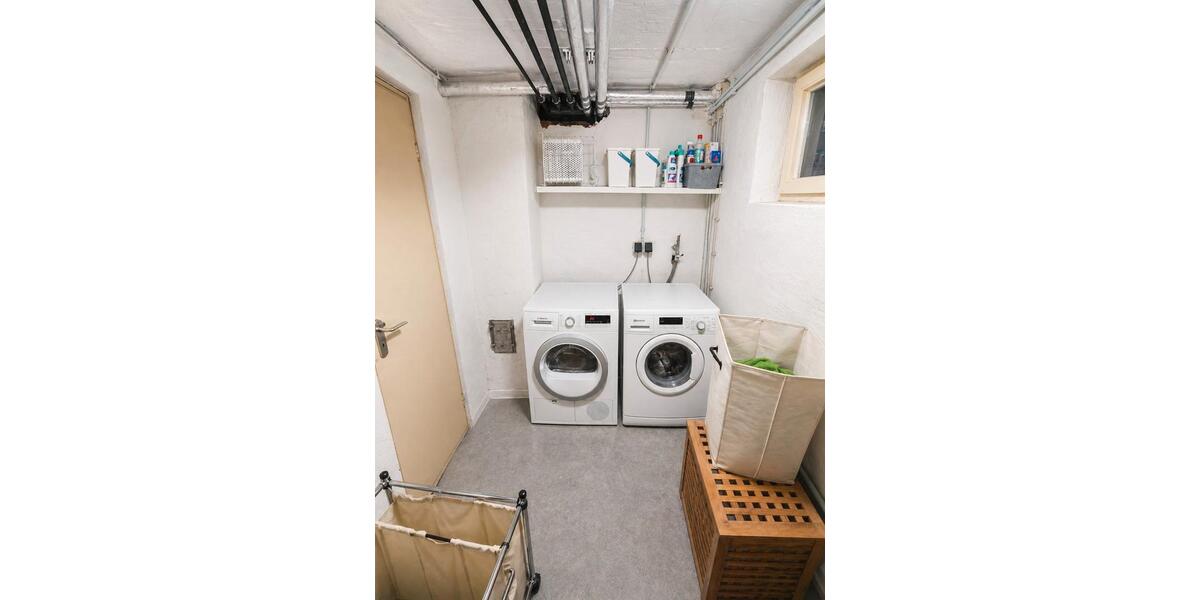 Doppelhaushälfte Gingen an der Fils - 5 Zimmer, 130 m&sup2;, 1.500&euro; | Angebot:26613712