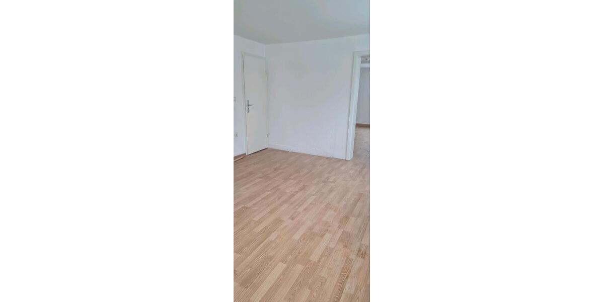 Etagenwohnung Lorch - 4 Zimmer, 90 m&sup2;, 1.000&euro; | Angebot:27570365
