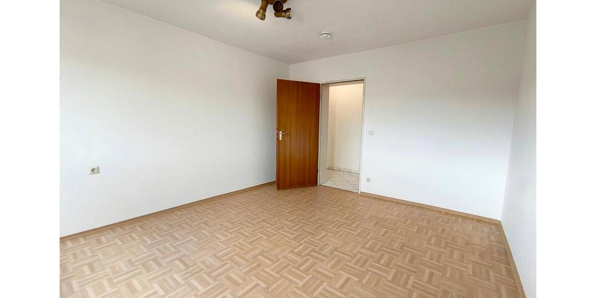 Etagenwohnung Plüderhausen - 3 Zimmer, 78 m&sup2;, 950&euro; | Angebot:26024494