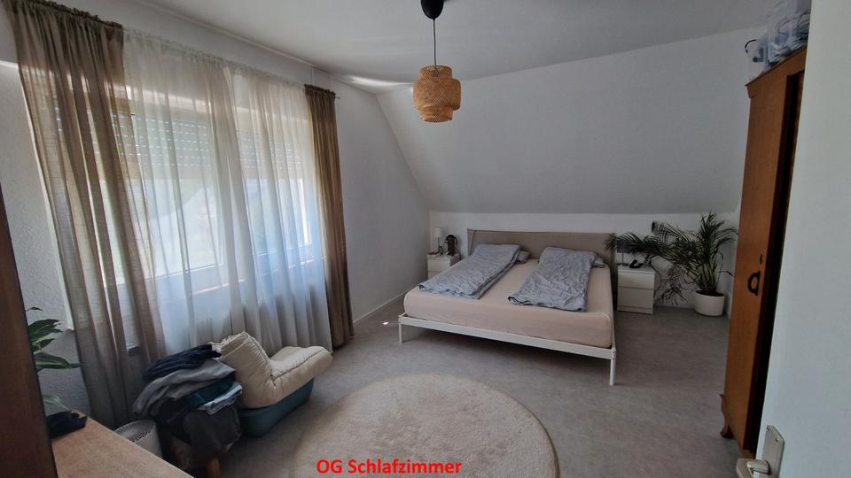 Einfamilienhaus Esslingen am Neckar Pliensauvorstadt - 7 Zimmer, 127 m&sup2;, 439.000&euro; | Angebot:27255830