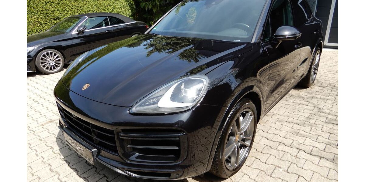 Porsche Cayenne 68.000 km 57.880 &euro; Dettingen unter Teck 73265