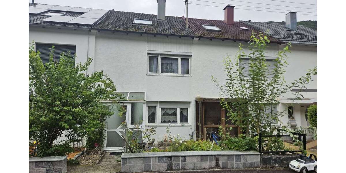 Einfamilienhaus Geislingen - 5 Zimmer, 100 m&sup2;, 189.000&euro; | Angebot:22895029