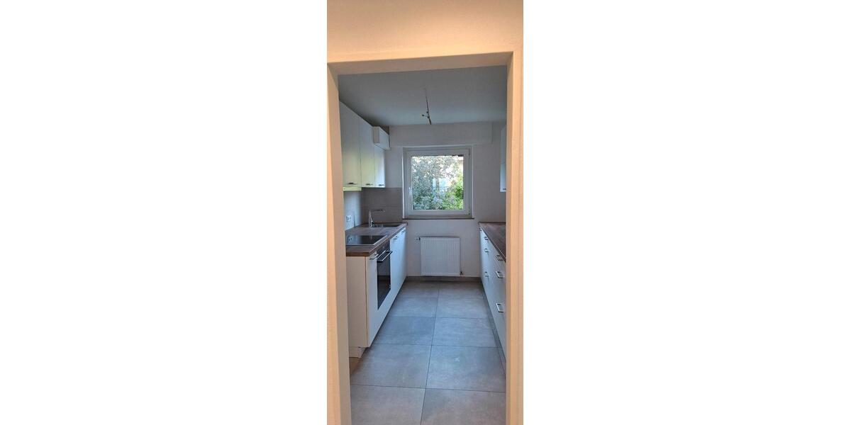 Erdgeschoßwohnung Waiblingen - 3.5 Zimmer, 84 m&sup2;, 1.200&euro; | Angebot:27570395