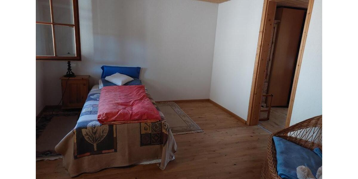 Einfamilienhaus Hülben - 5 Zimmer, 100 m&sup2;, 246.000&euro; | Angebot:25902739