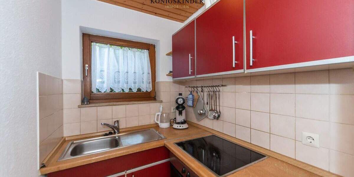 Etagenwohnung Bad Urach - 2 Zimmer, 48 m&sup2;, 159.000&euro; | Angebot:25771580