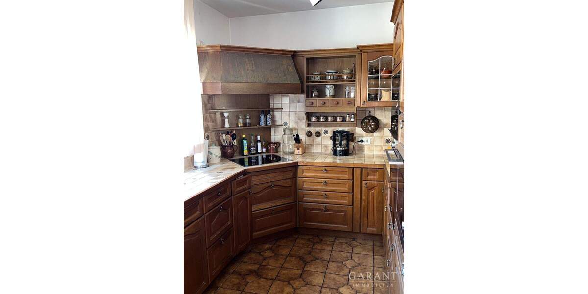 Einfamilienhaus Ostfildern Scharnhausen - 8 Zimmer, 294 m&sup2;, 898.000&euro; | Angebot:25707671