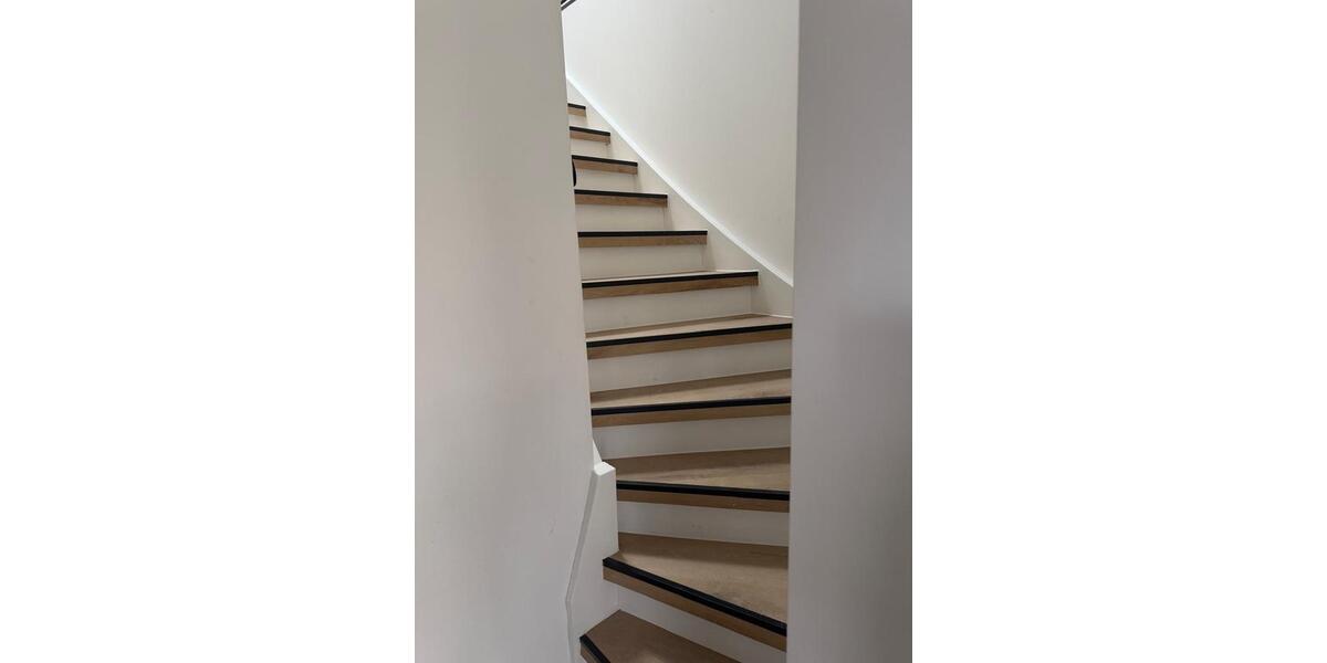 Erdgeschoßwohnung Denkendorf - 3 Zimmer, 85 m&sup2;, 1.200&euro; | Angebot:25973914