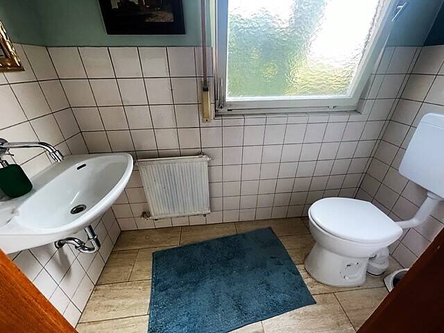 Einfamilienhaus Nürtingen - 5 Zimmer, 180 m&sup2;, 649.000&euro; | Angebot:25696023