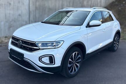 VW T-Roc 101.000 km 18.400 &euro; Essingen­­­ 73457