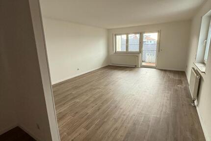 Wohnung Eislingen (Fils) - 3.5 Zimmer, 81 m&sup2;, 1.050&euro; | Angebot:25100863