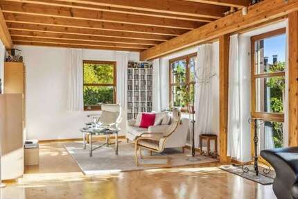 Haus Heroldstatt - 7 Zimmer, 251 m&sup2;, 699.000&euro; | Angebot:23266997