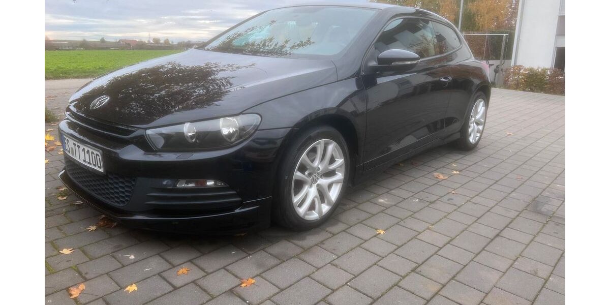 VW Scirocco 167.200 km 4.300 &euro; Esslingen 73730