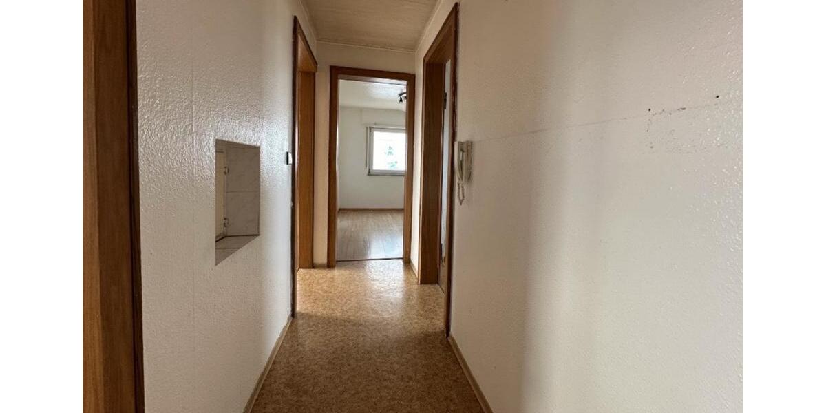 Dachgeschoßwohnung Korb - 3 Zimmer, 49 m&sup2;, 925&euro; | Angebot:25873598