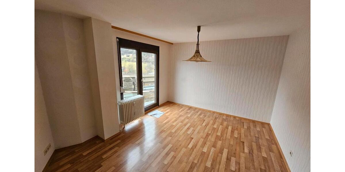 Etagenwohnung Geislingen an der Steige - 3 Zimmer, 78 m&sup2;, 850&euro; | Angebot:25883429