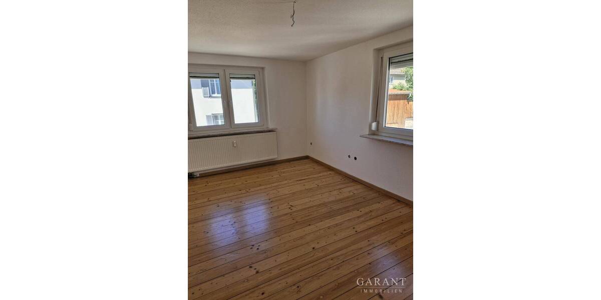 Einfamilienhaus Börtlingen - 9 Zimmer, 227 m&sup2;, 385.000&euro; | Angebot:25802742