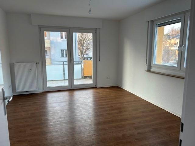 Etagenwohnung Esslingen am Neckar Oberesslingen - 3 Zimmer, 68 m&sup2;, 700&euro; | Angebot:26565326