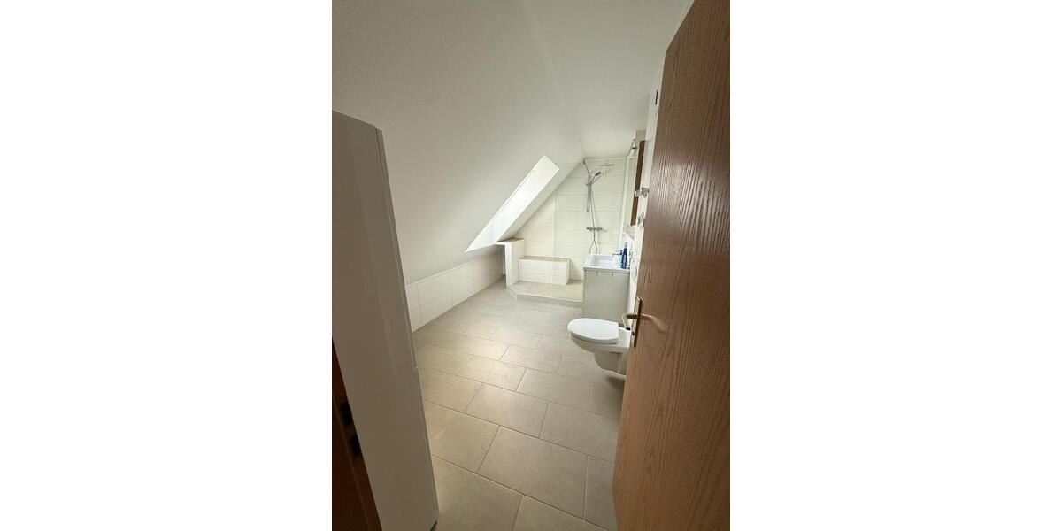 Maisonettenwohnung Ebersbach an der Fils - 3.5 Zimmer, 82 m&sup2;, 900&euro; | Angebot:25990812