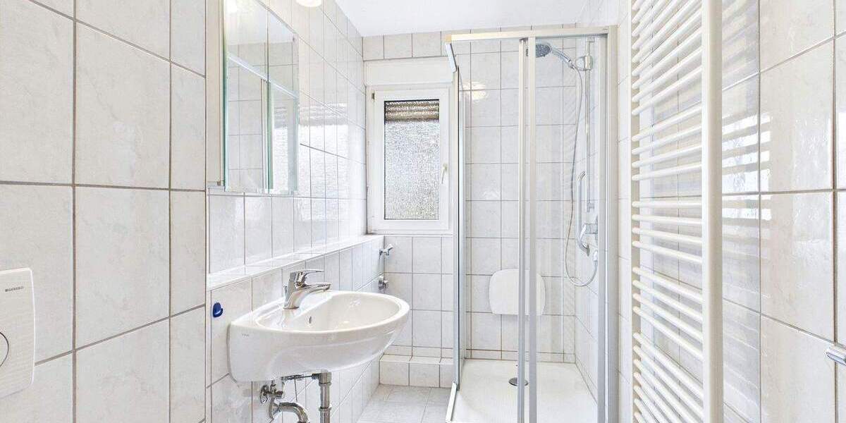 Etagenwohnung Fellbach - 3 Zimmer, 60 m&sup2;, 250.000&euro; | Angebot:25674823