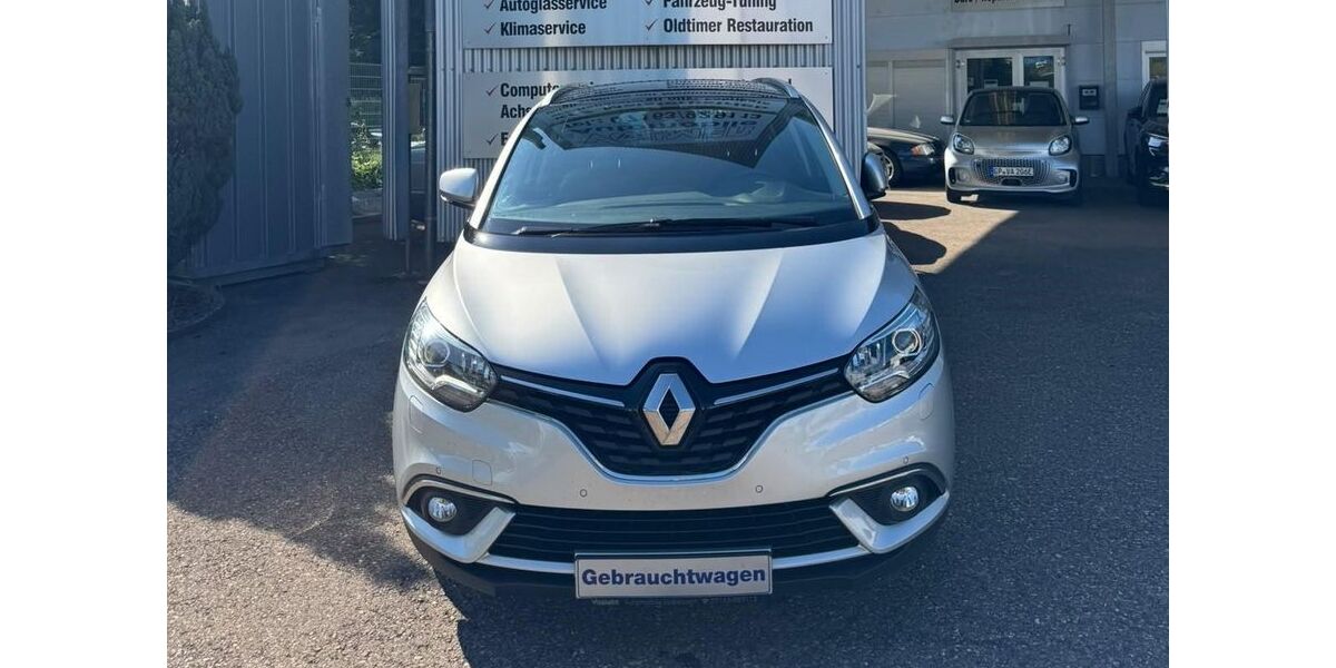 Renault Scenic 136.401 km 8.900 &euro; Ebersbach 73061
