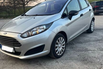 Ford Fiesta 48.000 km 8.700 &euro; WELZHEIM 73642