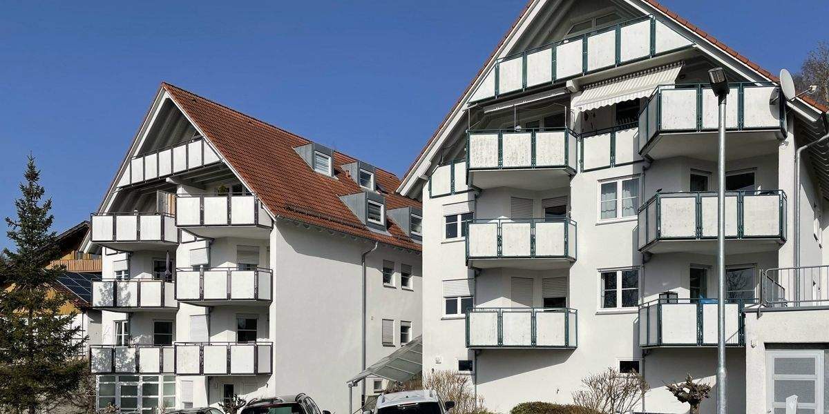 Etagenwohnung Lonsee - 3 Zimmer, 87 m&sup2;, 260.000&euro; | Angebot:25693636