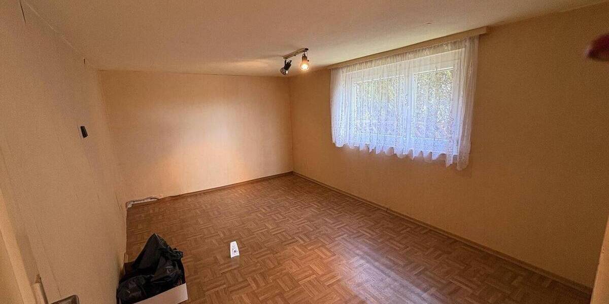 Einfamilienhaus Schwäbisch Gmünd Rechberg - 7 Zimmer, 100 m&sup2;, 165.000&euro; | Angebot:25707601