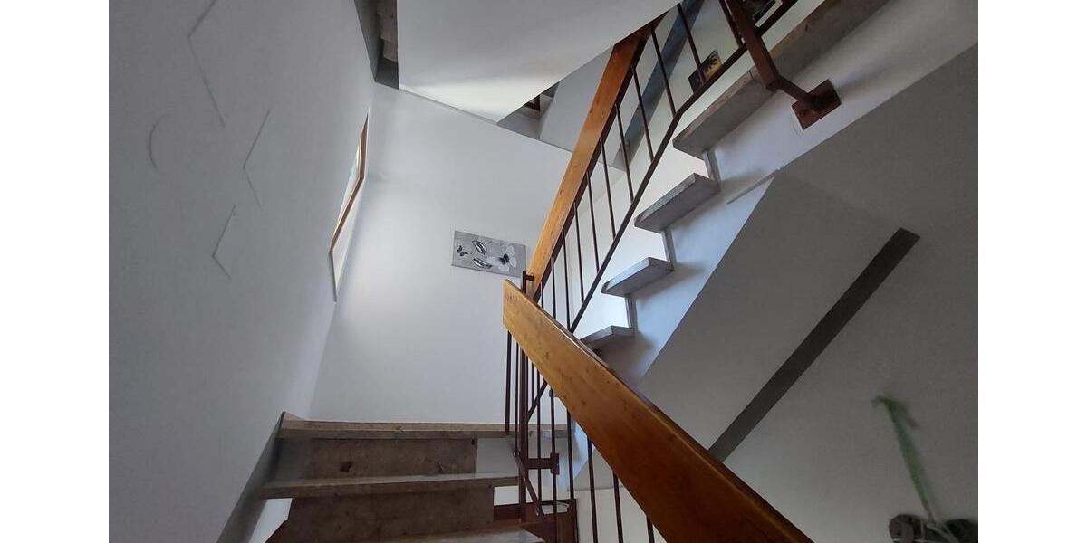 Etagenwohnung Allmersbach im Tal - 3.5 Zimmer, 69 m&sup2;, 295.000&euro; | Angebot:26049687