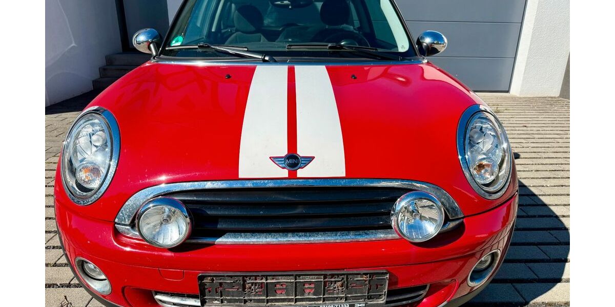 Mini ONE 111.245 km 3.999 &euro; Berglen 73663