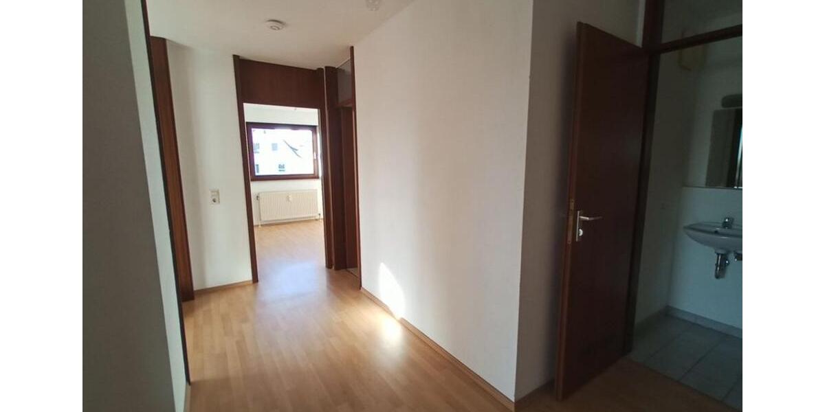 Etagenwohnung Altbach - 2 Zimmer, 69 m&sup2;, 800&euro; | Angebot:25287145