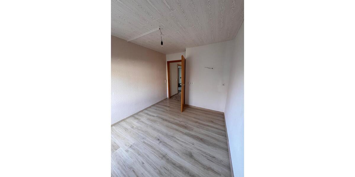 Erdgeschoßwohnung Welzheim - 3.5 Zimmer, 94 m&sup2;, 318.000&euro; | Angebot:25451508