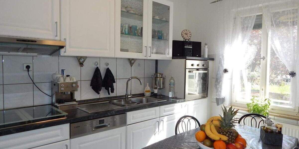 Mehrfamilienhaus, Wohnhaus Göppingen Stadtgebiet - 9 Zimmer, 133 m&sup2;, 490.000&euro; | Angebot:25851395