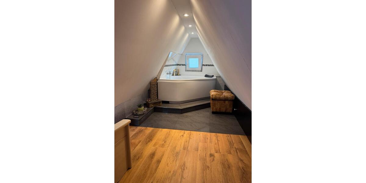 Mehrfamilienhaus, Wohnhaus Deggingen - 6 Zimmer, 174 m&sup2;, 295.000&euro; | Angebot:25447516