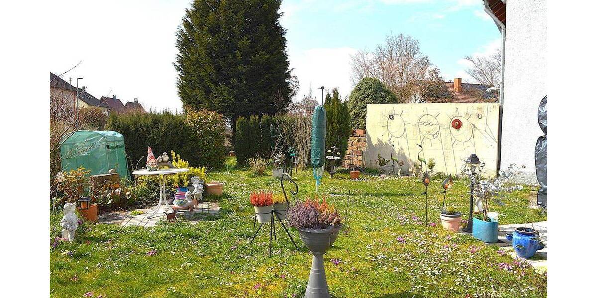 Reihenmittelhaus Süßen - 4 Zimmer, 91 m&sup2;, 345.000&euro; | Angebot:26018224