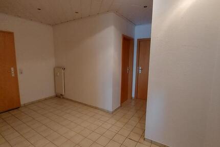 Wohnung Ebersbach an der Fils - 3 Zimmer, 90 m&sup2;, 1.200&euro; | Angebot:25366445