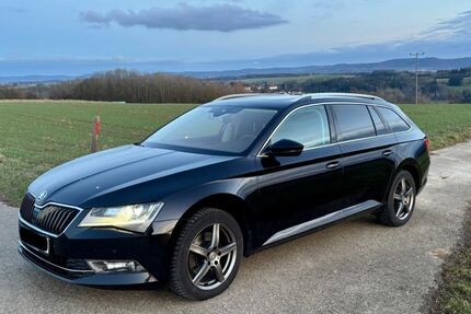 Skoda Superb 256.500 km 12.700 &euro; Eschach 73569