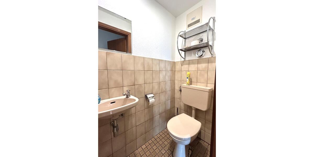 Dachgeschoßwohnung Salach - 3 Zimmer, 70 m&sup2;, 229.000&euro; | Angebot:26545408