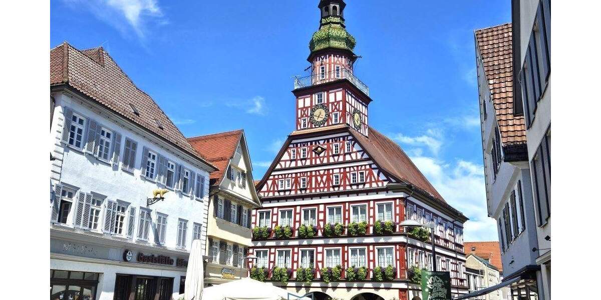 Mehrfamilienhaus, Wohnhaus Kirchheim unter Teck Kirchheim - 7 Zimmer, 208 m&sup2;, 685.000&euro; | Angebot:25677415